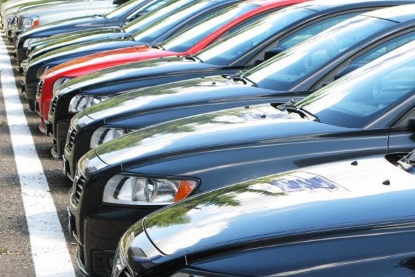 В Украине подешевеет растаможка авто: когда и на сколько