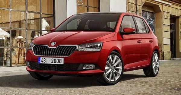 Обновленная Skoda Fabia: светодиодные фары и новые моторы
