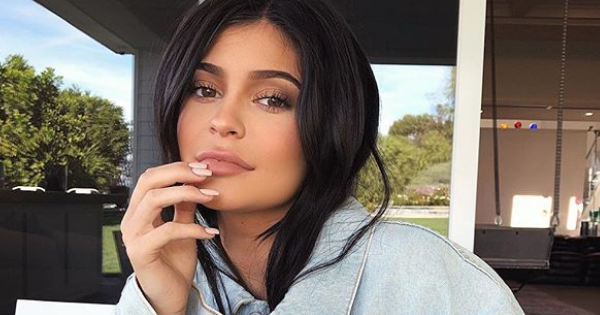 Кайлі Дженнер зробила рекордний пост в історії Instagram