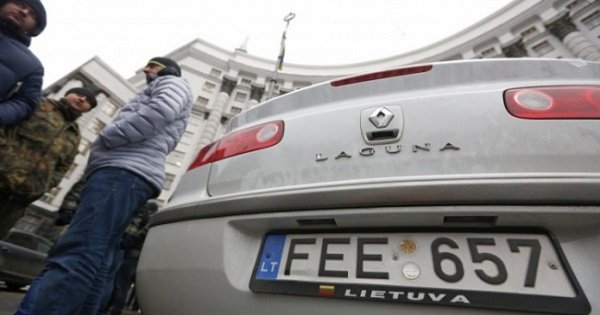 Половина ціни за розмитнення євроблях – що запропонувала Южаніна
