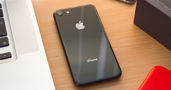 Apple зупинила виробництво iPhone 8 Plus