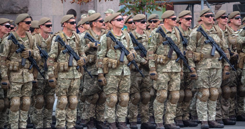 День защитника Украины: лучшие СМС-поздравления
