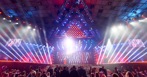 NK и Олег Винник: лауреаты премии M1 Music Awards 2018