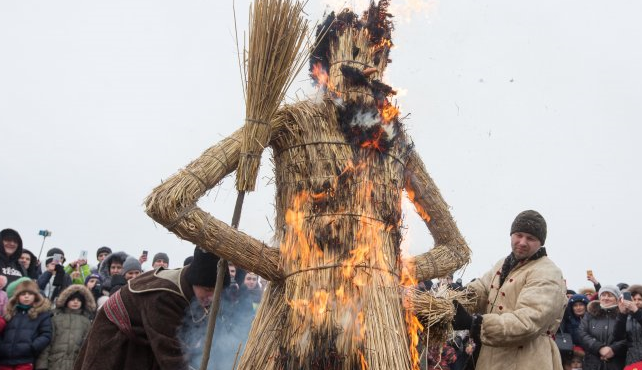 Масленица 2019 — традиции по дням недели Фото 2