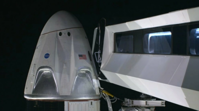 SpaceX запустила корабель Crew Dragon з манекеном Ріплі на борту