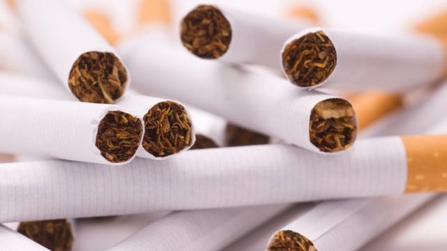 Ціни на цигарки в Україні і світі
