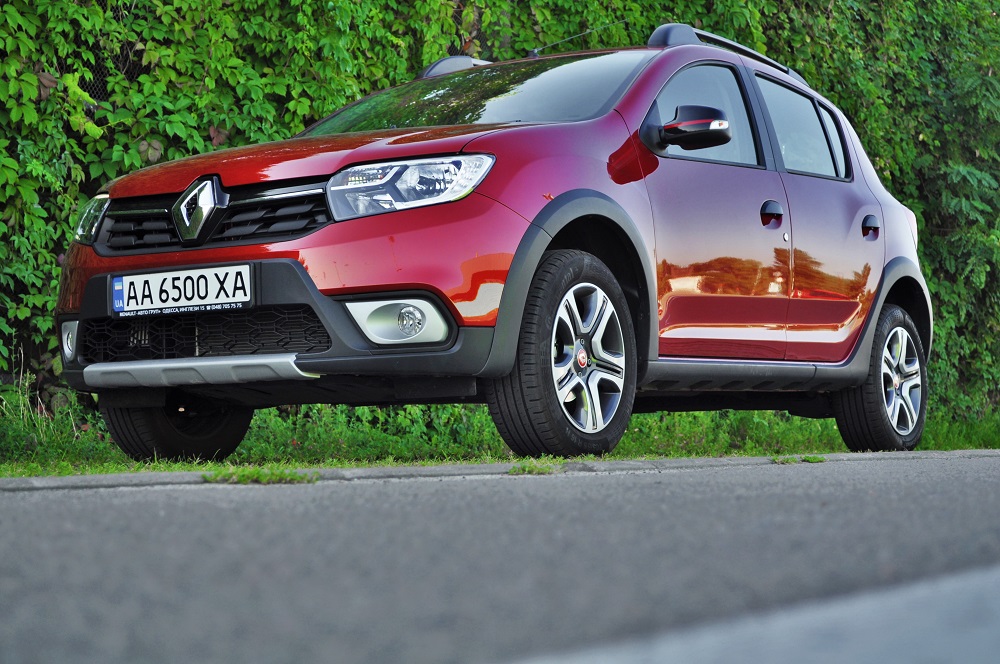 Тест-драйв Renault Sandero Stepway: бюджетна спецверсія