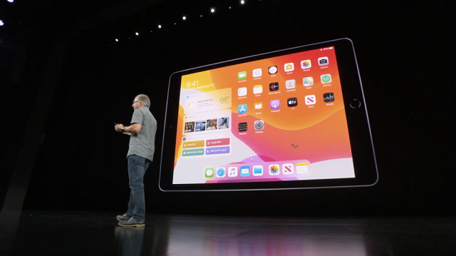 Apple представила iPad сьомого покоління