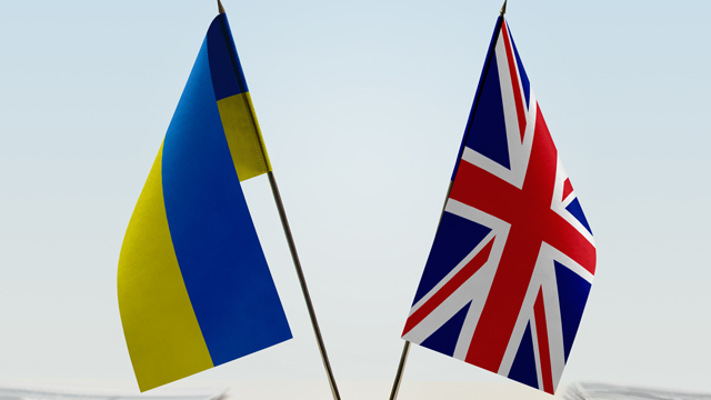 Великобритания спроектирует боевые ракетные катера специально для ВМС Украины
