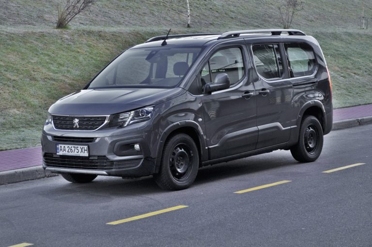 Тест-драйв Peugeot Rifter: что за зверь?