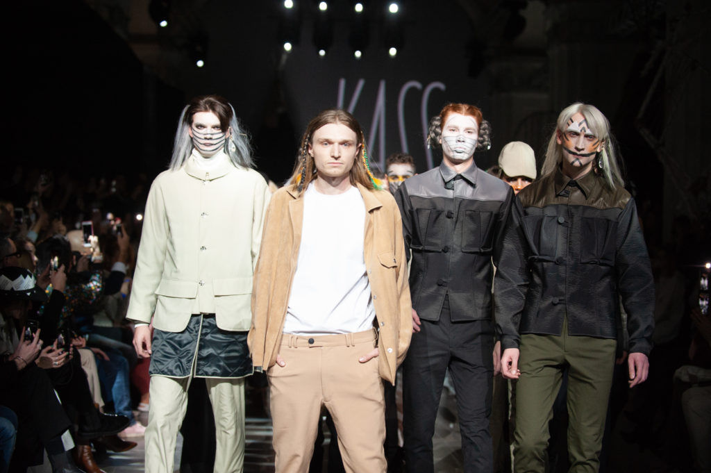 Приталені силуети та витримані кольори – четвертий день Ukrainian Fashion Week