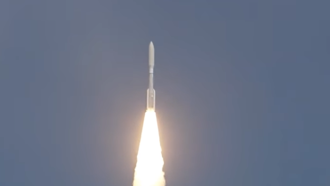 США запустили ракету-носій Atlas V з військовим супутником зв’язку