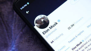 Илон Маск запретил использование Zoom в SpaceX