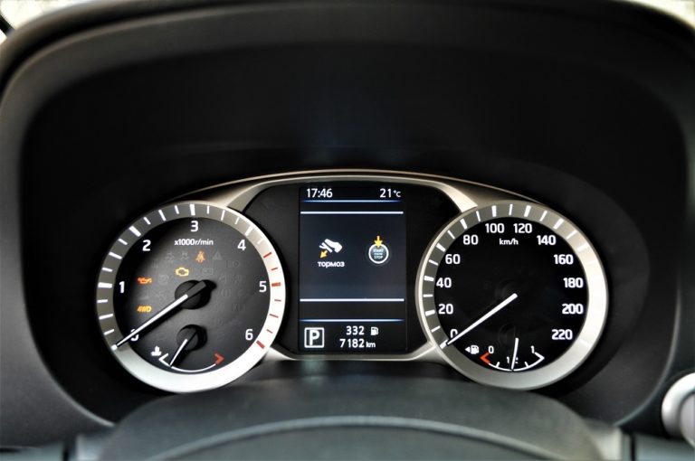 Тест-драйв Nissan Navara: пікап в українських умовах Фото 3