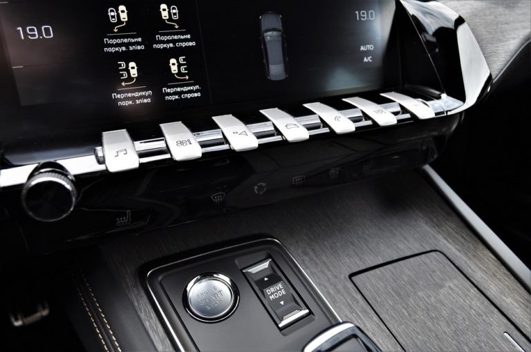 Тест-драйв Peugeot 508: кохання з першого погляду Фото 6