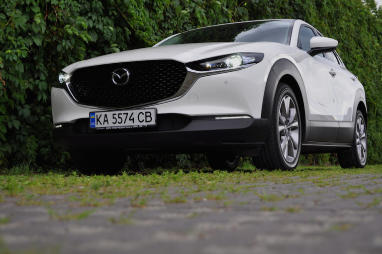 Тест-драйв Mazda CX-30: новинка в Україні Фото 12