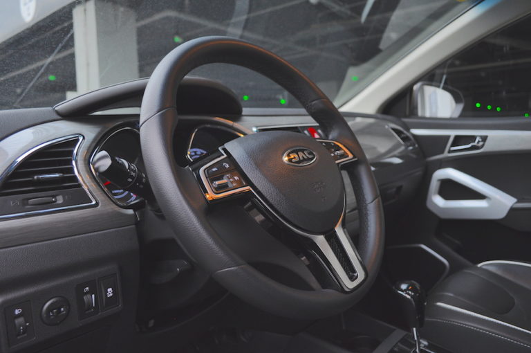 Тест-драйв JAC S2: новий кросовер за $12 тис Фото 5