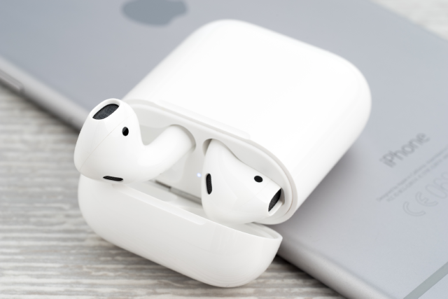 Как будут выглядеть AirPods 3: рассекречен дизайн новых наушников от Apple