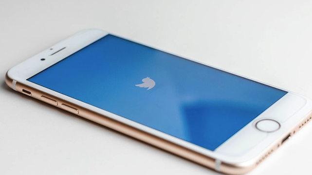 Перший пост засновника Twitter продали за $2,9 млн