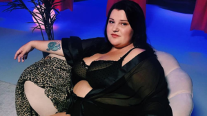 20 Тонн: Alyona Alyona ответила хейтерам в новом клипе