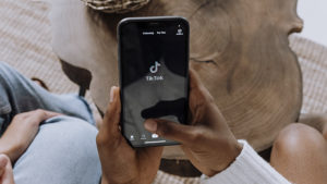 Быстро и легко: как удалить свое видео в TikTok