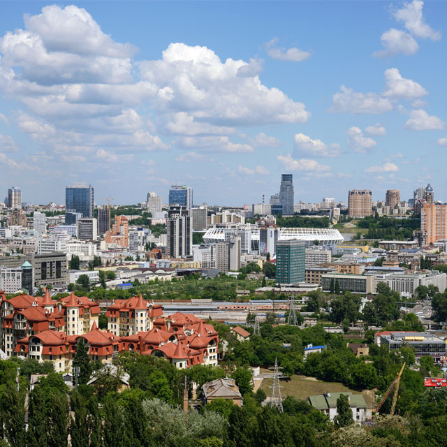 Куди піти в Києві на День Конституції: афіша заходів Фото 2