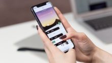 Не поделил платформу с антипрививочником: Spotify удалил песни Нила Янга