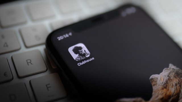 Clubhouse серьезно обновился: приглашения больше не нужны