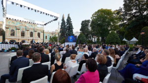 Угощали лососем и трюфелем: во сколько обошлась премия Национальная легенда
