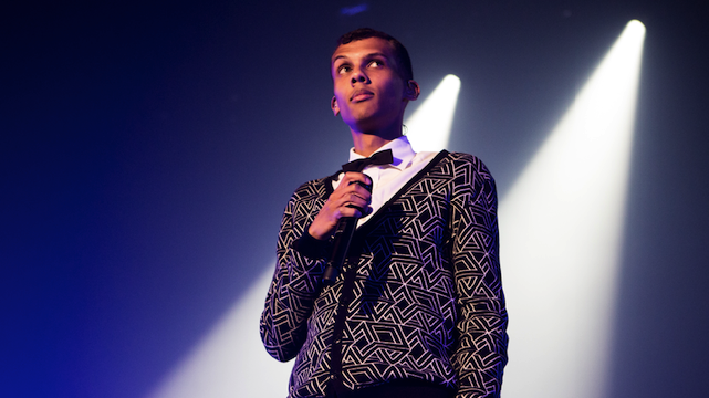Рад вернуться: Stromae впервые за несколько лет выпустил новый клип