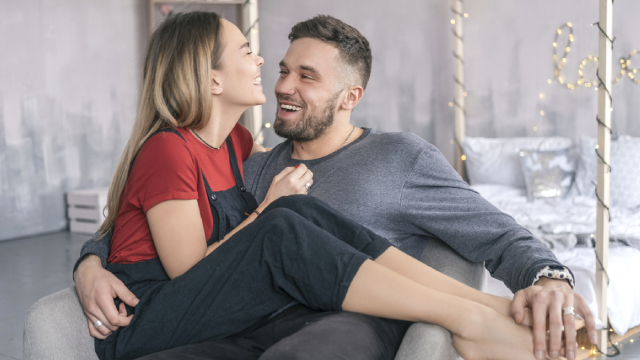 Секс-календарь на Новый год: 10 практик, чтобы добавить огня в отношения (18+) Фото 4