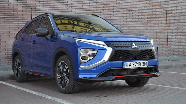 Тест-драйв Mitsubishi Eclipse Cross: что нового? Фото 6