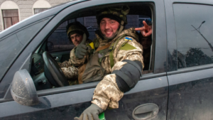 Разом ми – нездоланна сила! Україна відзначає День добровольця