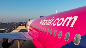 Wizz Air не прекращала продажу билетов на рейсы из Украины на июль