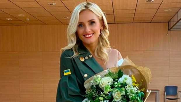 Сьогодні розумієш цінність кожної хвилини: Федишин показала рідкісне фото з батьками