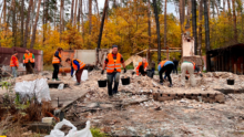 Дива трапляються! Андреа Бочеллі прихистив пса Джека з Куп’янська