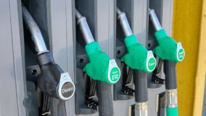 Подешевшали всі види пального, окрім автогазу: ціни на АЗС України 11 травня