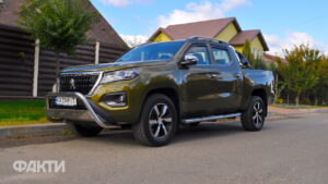 Тест-драйв Peugeot Landtrek: огляд нового пікапа та ціни в Україні