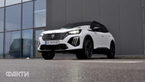 Тест-драйв Peugeot 2008: що нового та скільки коштує