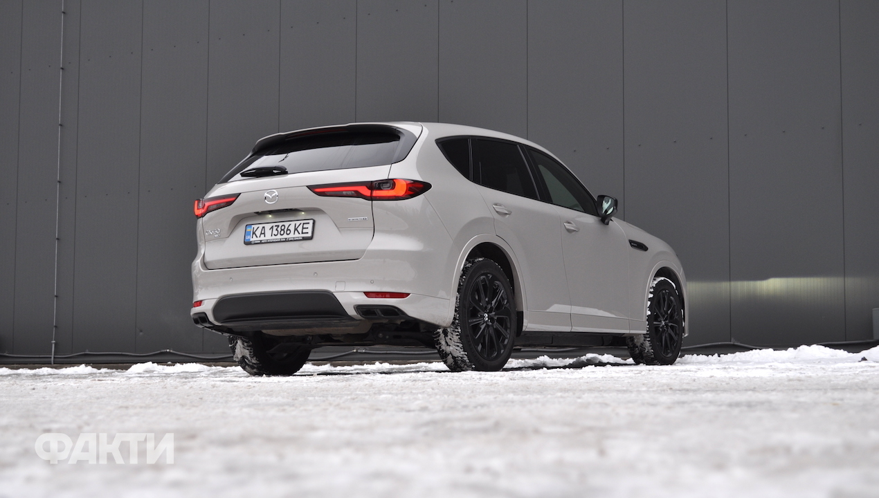 - Mazda CX-60:     