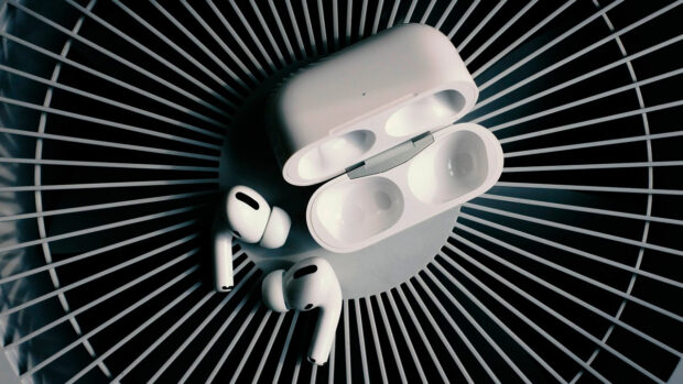 Як під'єднати Airpods до iPhone