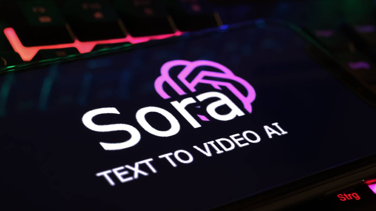 OpenAI запустил генератор видео Sora