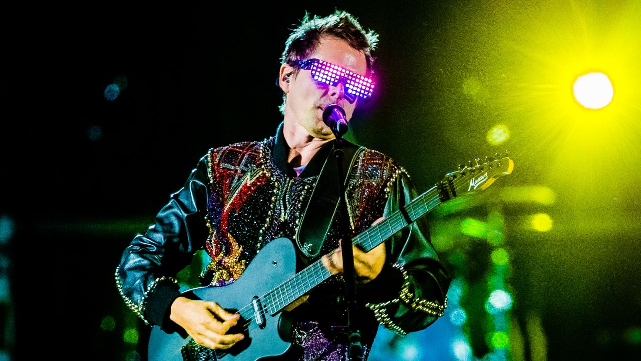 Метью Белламі з Muse підтримав Україну