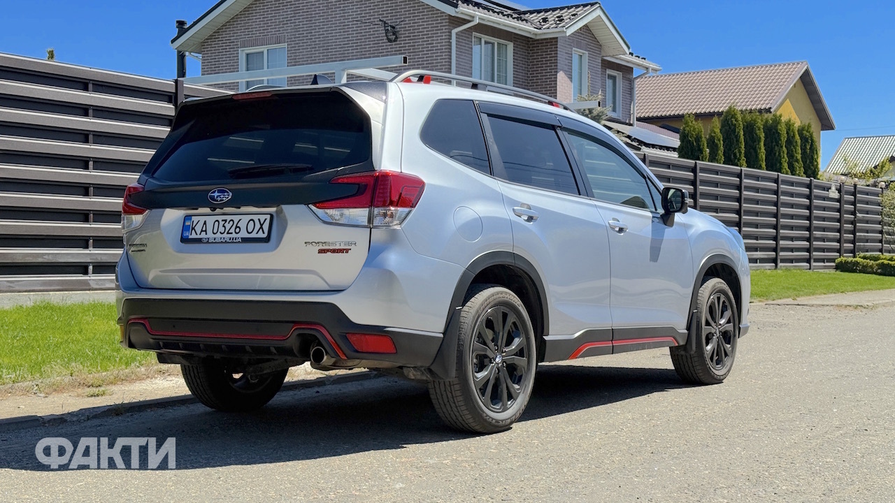 Subaru Forester Sport: тест-драйв кросовера (фото) Фото 11