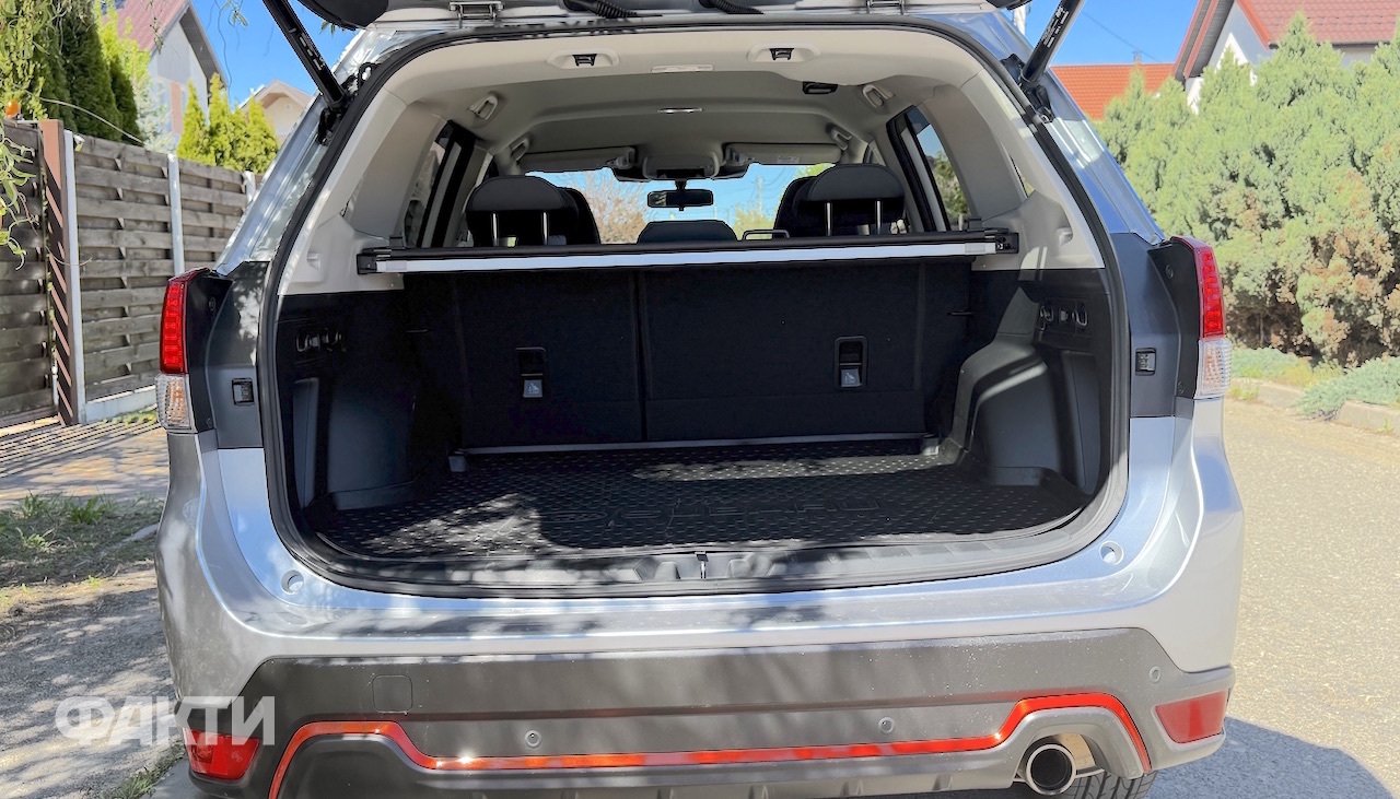 Subaru Forester Sport: тест-драйв кросовера (фото) Фото 9