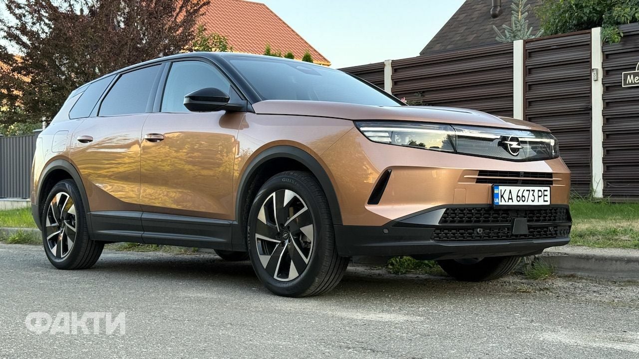 Opel Grandland 2025 – тест-драйв кроссовера (фото) Фото 9