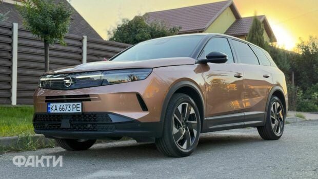 Тест-драйв Opel Grandland 2025: в поисках баланса