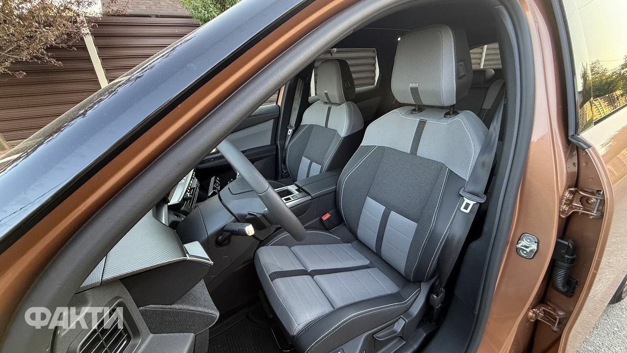 Opel Grandland 2025 – тест-драйв кроссовера (фото) Фото 6