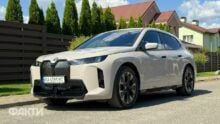 Тест-драйв BMW iX xDrive60: электрическая роскошь