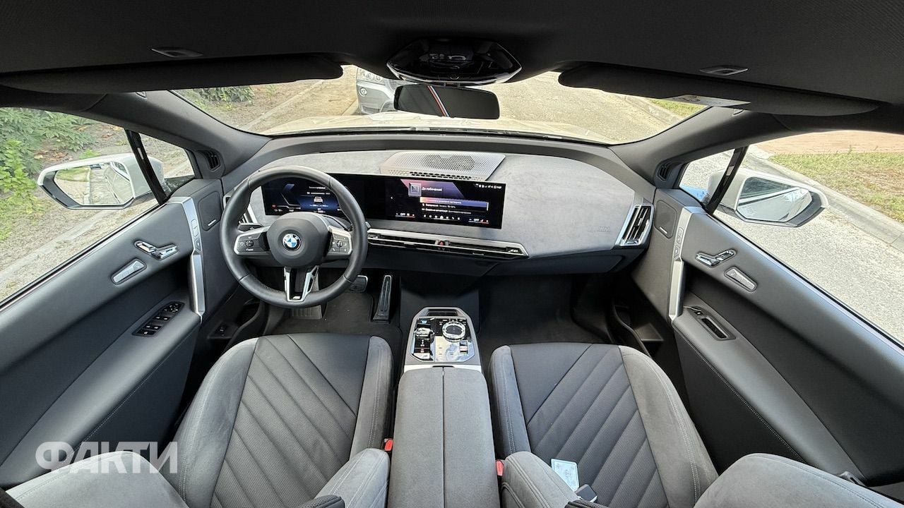 BMW iX xDrive60 – тест-драйв кроссовера (фото) Фото 2
